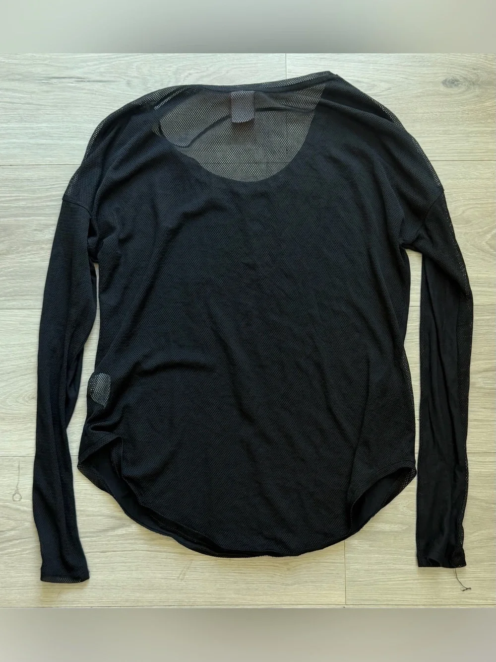 Nike Black Women’s Long-Sleeve Crewneck Top